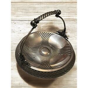 Roger Smith and Company 1931 Quadruple Plated Silver Tray